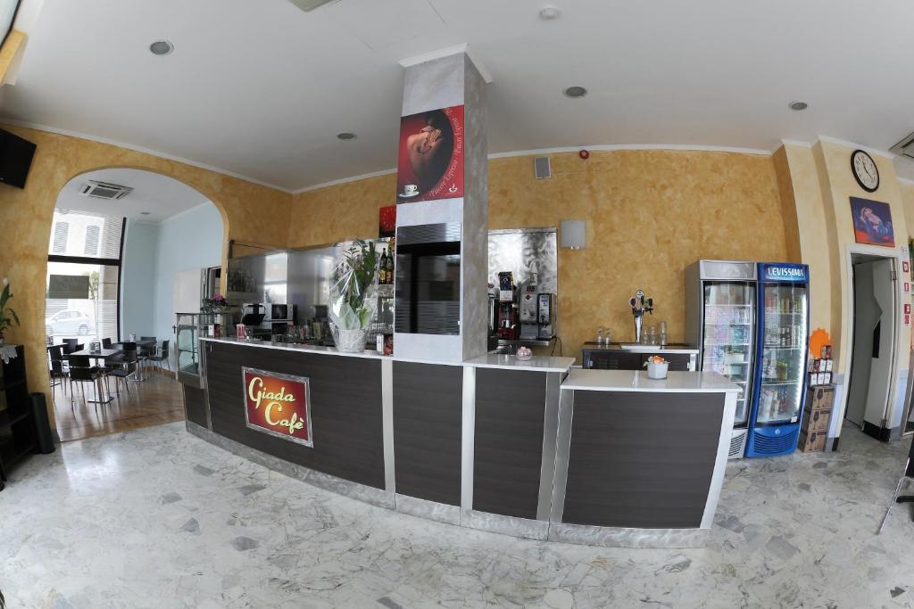 Hotel Ferrari Chiavari Luaran gambar